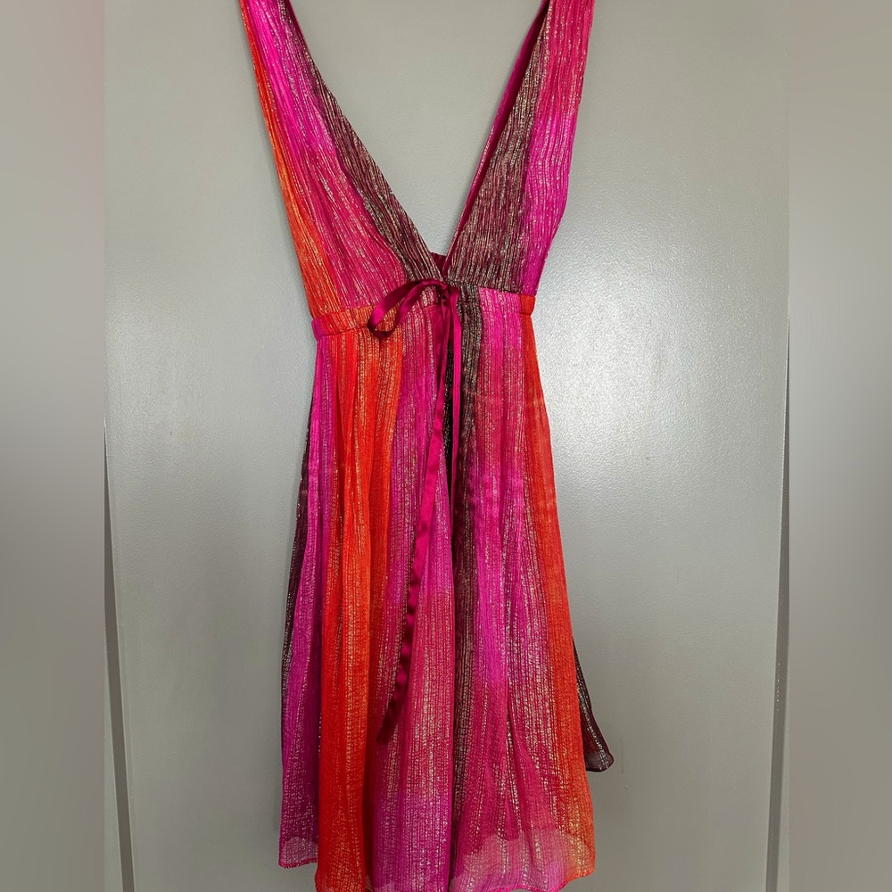 Alice + Olivia Pink Flowy Shimmer Dress - S